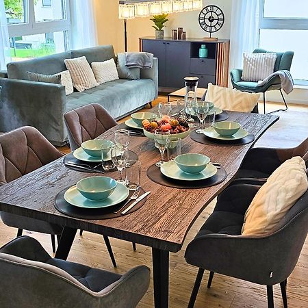 Relaxrefugium Luxus - Kueche, Arbeitsplaetze, Stellplatz & Komfort Fuer Bis 6 Gaeste Königs Wusterhausen Kültér fotó